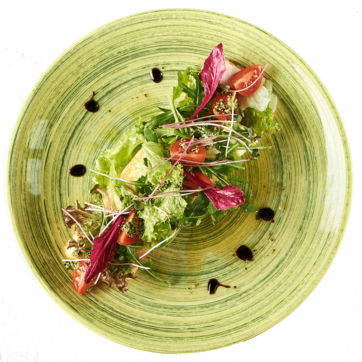 Омлет з моцарелою та свіжими помідорами